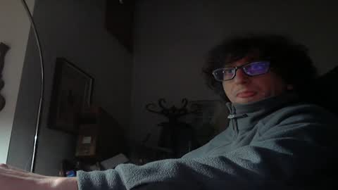 Snapshot of luca78_78 chatting on 12/01/24, 04:29 luca78 online show from 12/01/24, 04:29