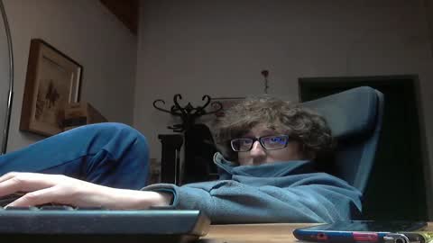 luca78 online show from 10/18/25, 01:01