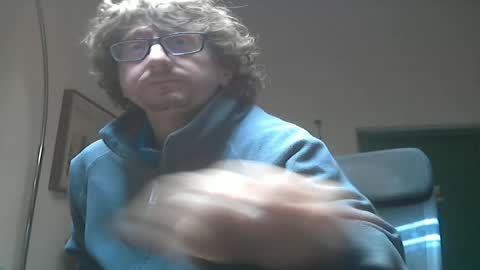 Snapshot of luca78_78 chatting on 05/03/26, 08:53 luca78 online show from 05/03/26, 08:53