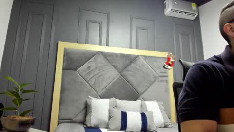 luca_morettii online show from 01/07/26, 12:18