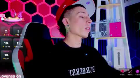 Luca  online show from 03/19/26, 08:35