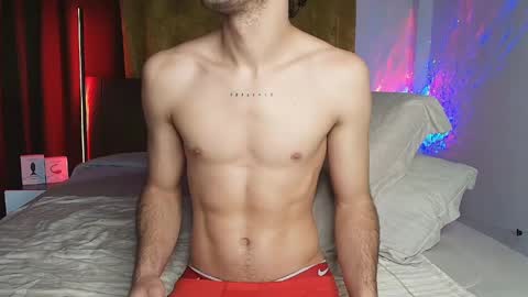 Luca Ferrer online show from 04/16/26, 06:03