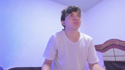 Snapshot of lucaas_king chatting on 01/16/25, 11:58 Lukas online show from 01/16/25, 11:58