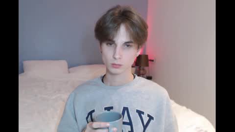 lucacharm online show from 12/21/24, 09:58