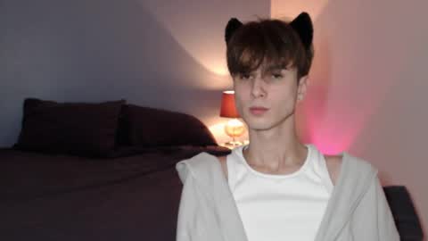 lucacharm online show from 01/14/25, 01:47