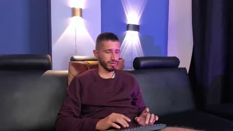 Snapshot of lucas4me chatting on 02/03/26, 06:40 Lucas online show from 02/03/26, 06:40