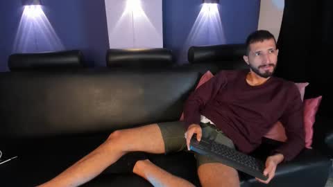 Snapshot of lucas4me chatting on 02/18/26, 03:13 Lucas online show from 02/18/26, 03:13