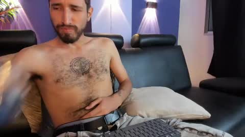 Lucas online show from 04/11/26, 02:05