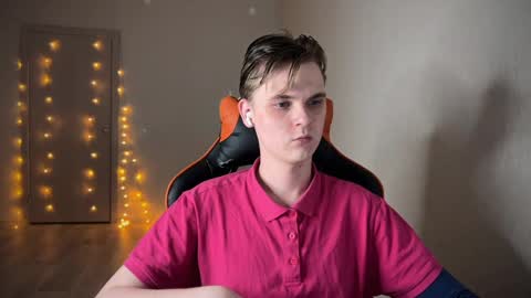 Lucas Gill online show from 01/18/25, 10:28