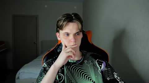 Lucas Gill online show from 03/12/25, 11:54