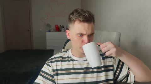 Lucas Gill online show from 11/18/25, 06:51