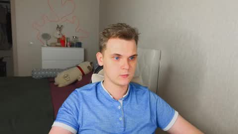 Lucas Gill online show from 11/28/25, 02:20