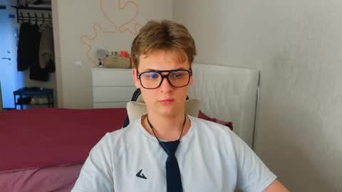 Lucas Gill online show from 03/23/26, 09:57