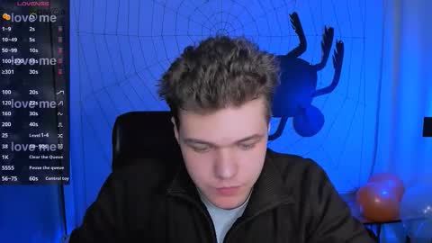 Snapshot of lucas_long_ chatting on 10/27/25, 09:46 lucas_long_ online show from 10/27/25, 09:46