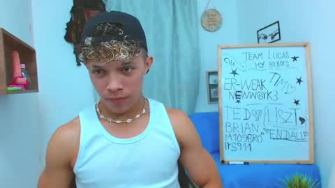 Lucas Luxx online show from 10/25/25, 12:40