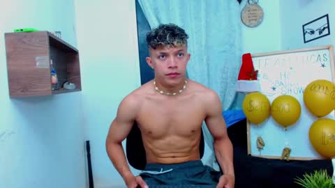 Lucas Luxx online show from 12/22/25, 12:57