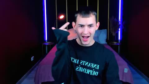 Lucas online show from 05/09/26, 04:45