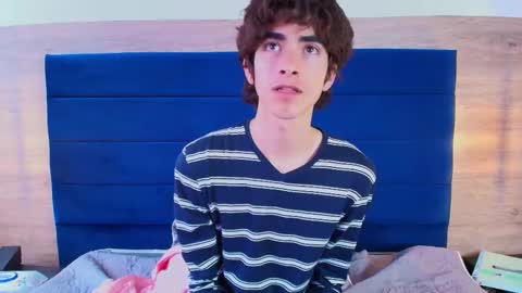 Snapshot of lucas_xo chatting on 09/09/25, 07:35 lucas_xo online show from 09/09/25, 07:35