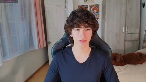 lucas_xo online show from 12/03/25, 10:30