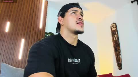 LUCA SANTOS online show from 05/25/26, 03:45
