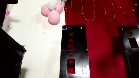 Snapshot of lucascastrohot chatting on 02/13/25, 05:44 Daniel online show from 02/13/25, 05:44