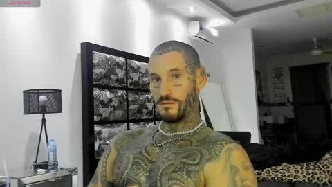 Snapshot of lucasexclusive chatting on 12/14/24, 09:07 lucasexclusive online show from 12/14/24, 09:07