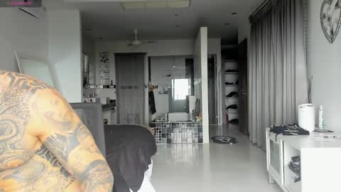 Snapshot of lucasexclusive chatting on 01/15/25, 04:25 lucasexclusive online show from 01/15/25, 04:25