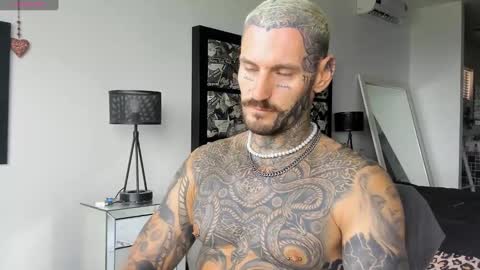 Snapshot of lucasexclusive chatting on 01/24/25, 06:57 lucasexclusive online show from 01/24/25, 06:57