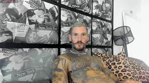 Snapshot of lucasexclusive chatting on 02/13/25, 08:06 lucasexclusive online show from 02/13/25, 08:06