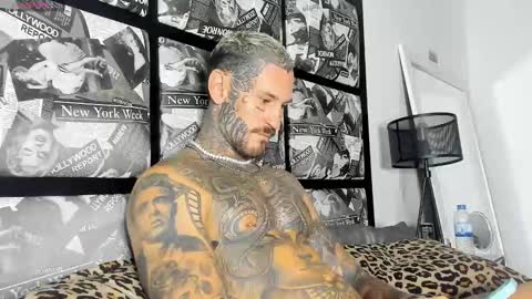 Snapshot of lucasexclusive chatting on 02/24/25, 06:05 lucasexclusive online show from 02/24/25, 06:05