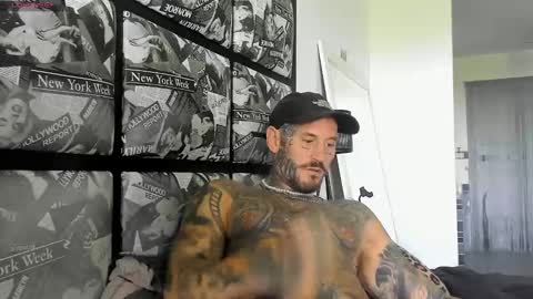 Snapshot of lucasexclusive chatting on 02/27/25, 07:34 lucasexclusive online show from 02/27/25, 07:34