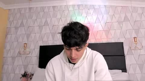 Snapshot of lucasopry chatting on 04/10/26, 01:27 Lucasopry online show from 04/10/26, 01:27