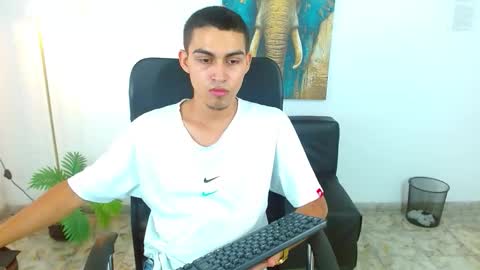 Lucas online show from 03/27/26, 09:25