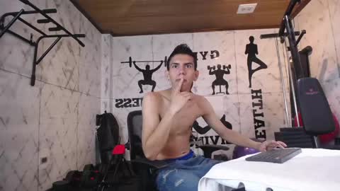 Lucca Moreti online show from 04/13/26, 03:34