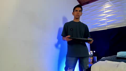 Lucca Moreti online show from 07/15/26, 03:34