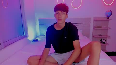 Luccas Ferreira online show from 12/03/25, 07:56