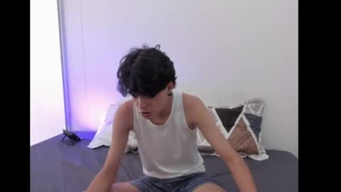 Luccas Ferreira online show from 04/20/26, 07:48