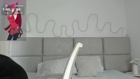 luceroo1 online show from 04/17/26, 12:30