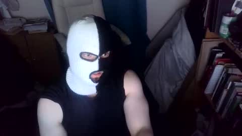 Snapshot of luchahor chatting on 09/17/25, 10:33 luchahor online show from 09/17/25, 10:33