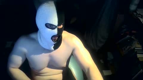 Snapshot of luchahor chatting on 01/07/26, 11:40 luchahor online show from 01/07/26, 11:40