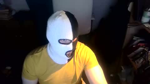 Snapshot of luchahor chatting on 02/03/26, 10:37 luchahor online show from 02/03/26, 10:37