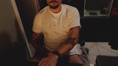 Luchi Luchano online show from 01/06/26, 07:45