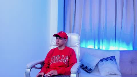 Lucho online show from 04/02/26, 03:59