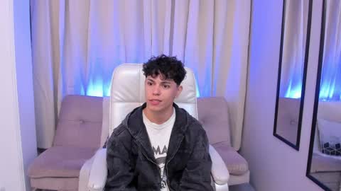 Lucho online show from 04/03/26, 03:59