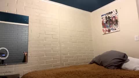 Snapshot of luchosaando chatting on 01/04/25, 01:42 Felipe online show from 01/04/25, 01:42