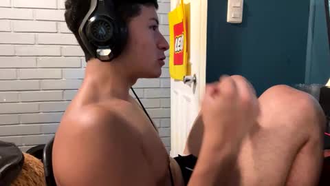 Snapshot of luchosaando chatting on 01/16/25, 08:33 Felipe online show from 01/16/25, 08:33