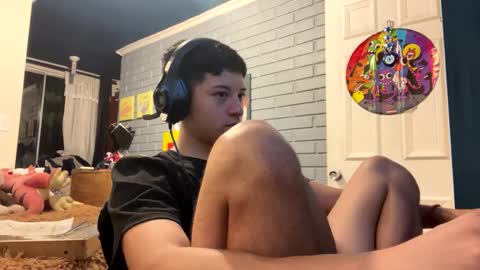 Snapshot of luchosaando chatting on 01/25/25, 01:10 Felipe online show from 01/25/25, 01:10