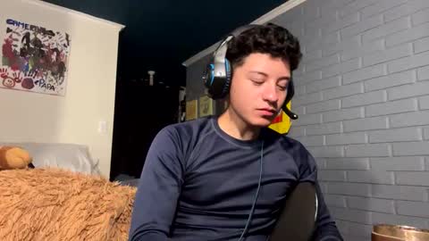 Snapshot of luchosaando chatting on 02/24/25, 07:55 Felipe online show from 02/24/25, 07:55