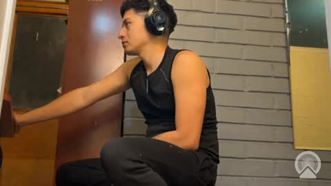 Snapshot of luchosaando chatting on 09/18/25, 05:53 Felipe online show from 09/18/25, 05:53