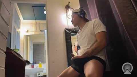 Snapshot of luchosaando chatting on 10/02/25, 03:13 Felipe online show from 10/02/25, 03:13